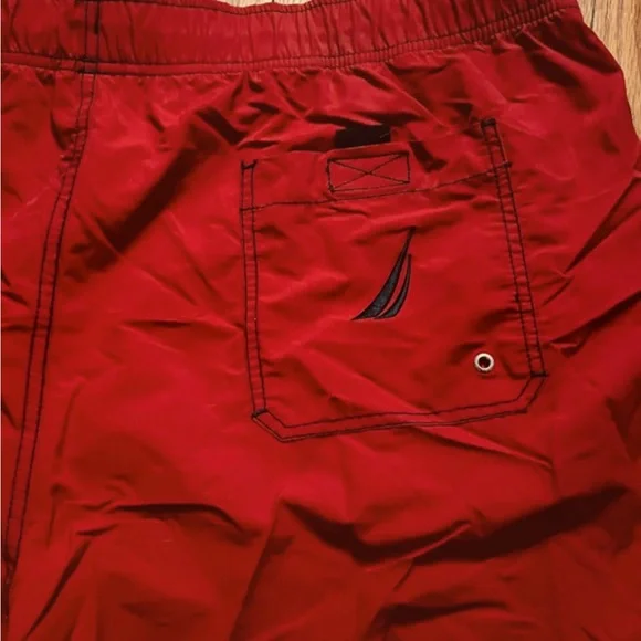 🍒Men's Nautica Swim Shorts - Picture 3 of 5